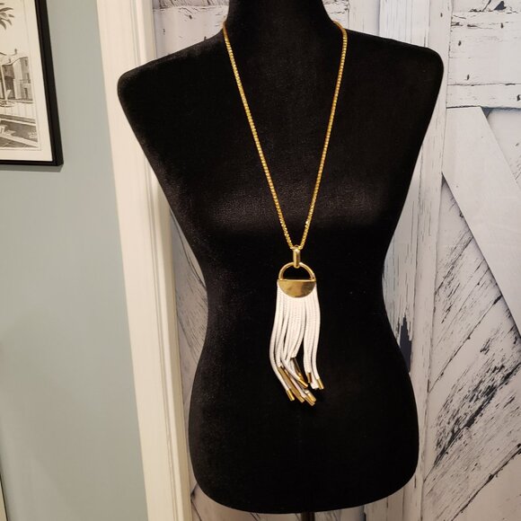 Reversible Long Leather Black & White Fringe Necklace - Picture 2 of 5